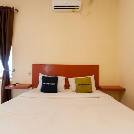 Urbanview Hotel Syariah Residence Medan Bagian luar foto