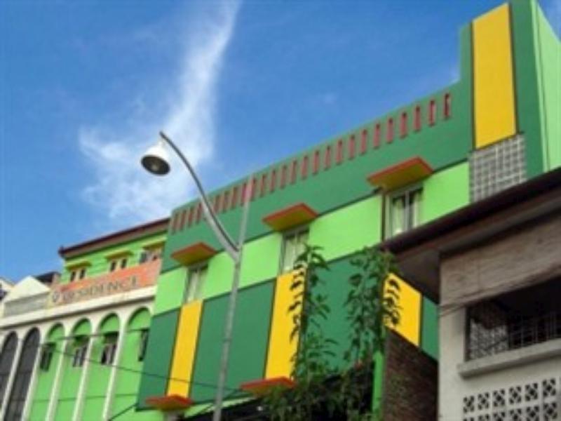 Urbanview Hotel Syariah Residence Medan Bagian luar foto