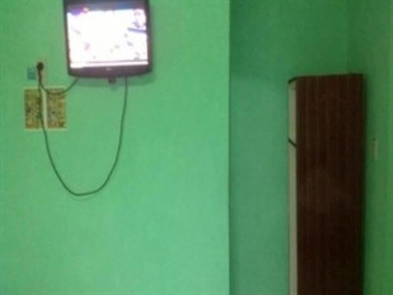 Urbanview Hotel Syariah Residence Medan Bagian luar foto